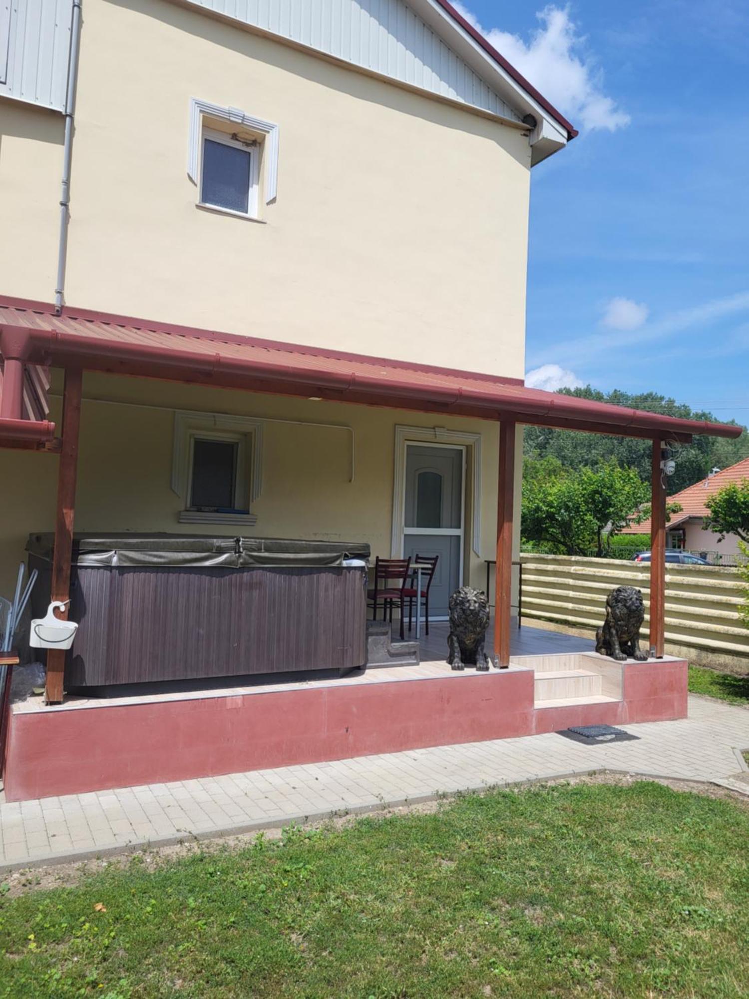 Appartamento Napsugar Vendeghaz Tiszaújváros Camera foto