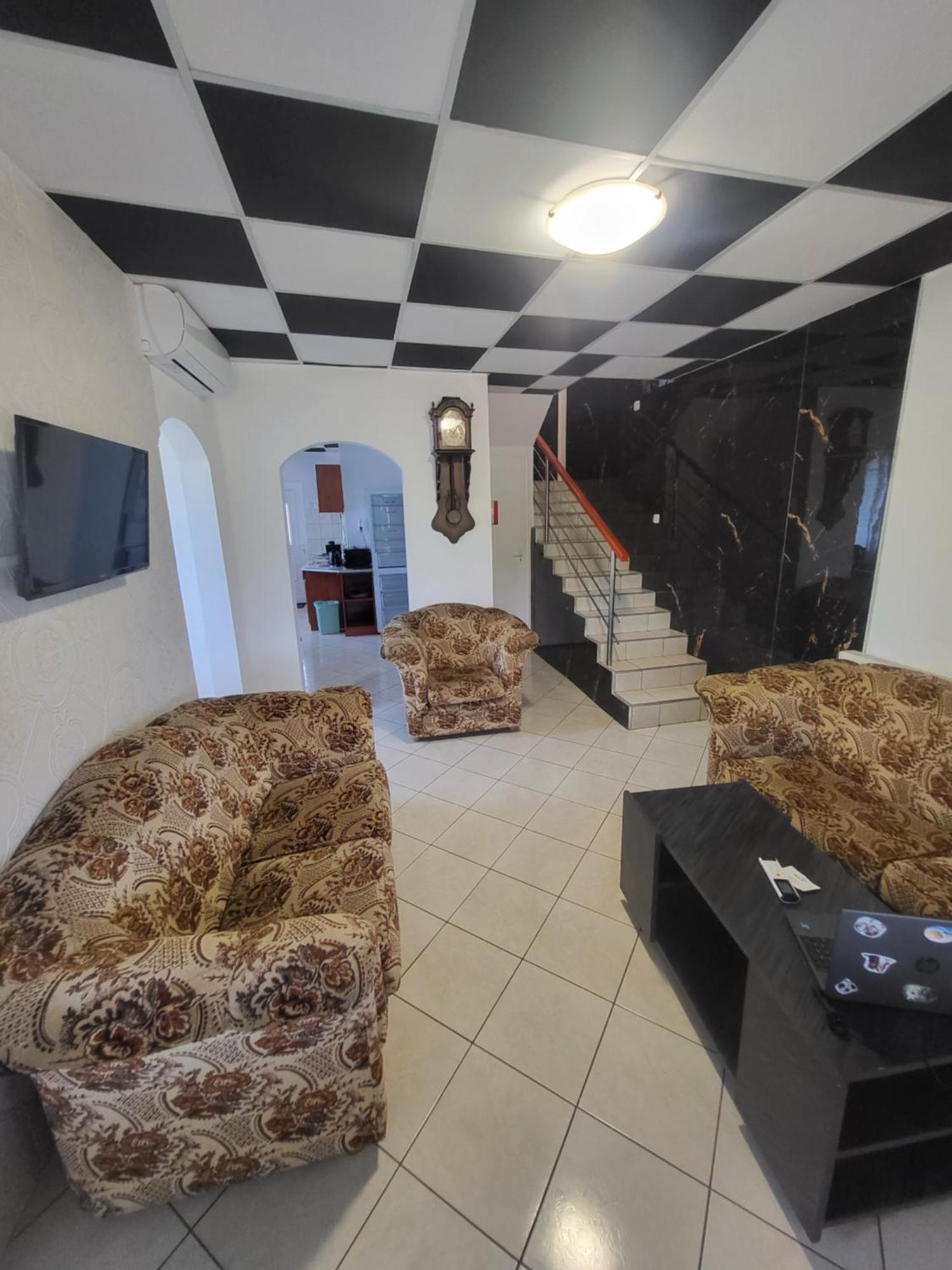 Appartamento Napsugar Vendeghaz Tiszaújváros Camera foto